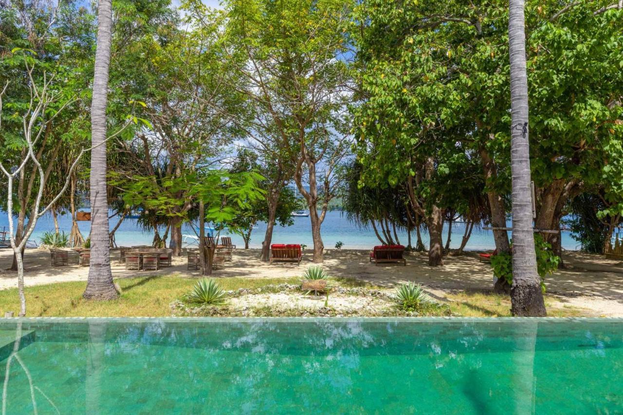 Amahelia Luxury Resort & Restaurant - Gili Asahan Exterior photo