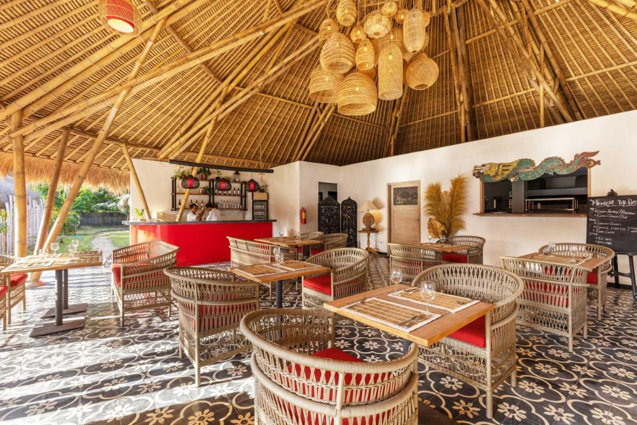 Amahelia Luxury Resort & Restaurant - Gili Asahan Exterior photo
