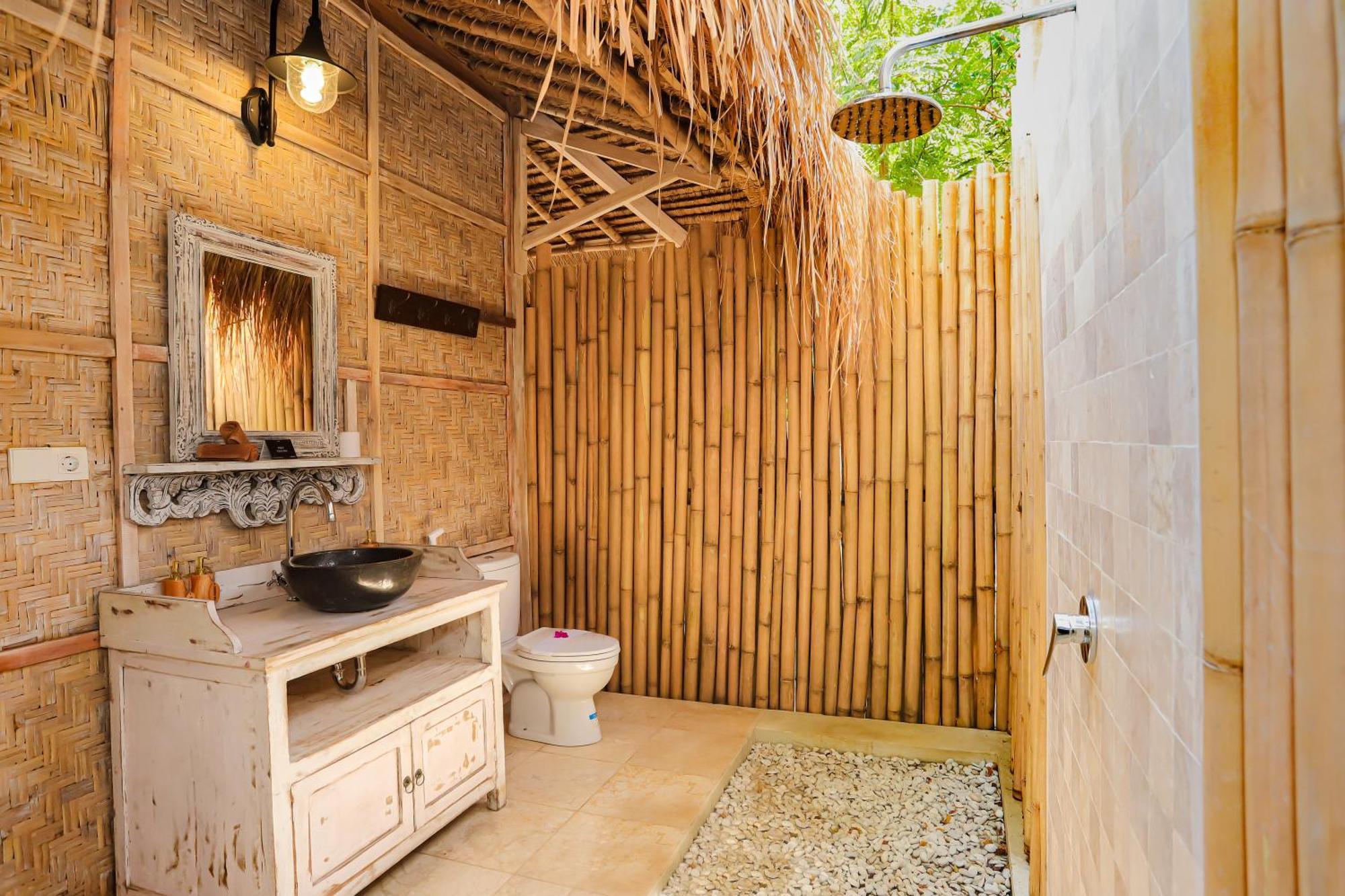 Amahelia Luxury Resort & Restaurant - Gili Asahan Exterior photo